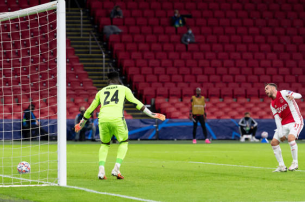 ảnh sau trận Ajax vs Liverpool - Bóng Đá
