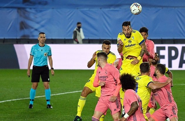 Real Madrid thua sốc đội mới lên hạng ngay tại Bernaneu - Bóng Đá