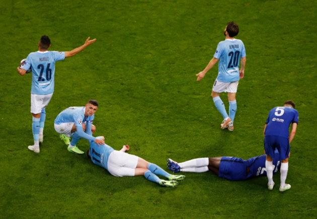 Kevin De Bruyne leaves pitch in tears after sickening clash with Antonio Rudiger gives him black eye - Bóng Đá