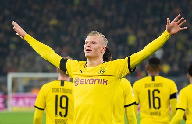 So sánh Lewandowski và Haaland - Bóng Đá