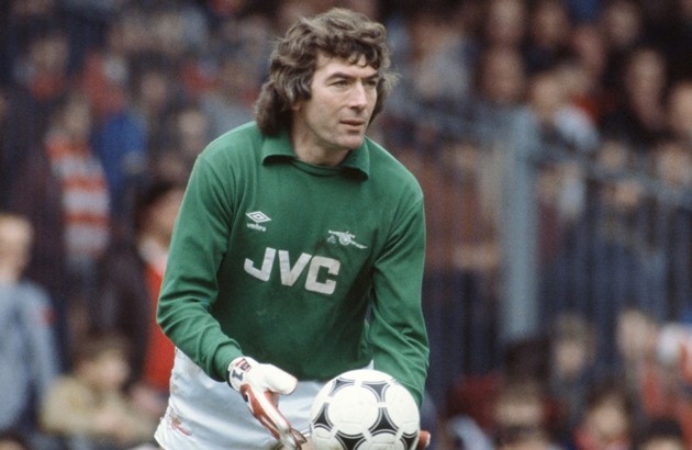 7 cầu thủ từng khoác áo Arsenal và Tottenham: Số 10 kỳ lạ, gã Judas góp mặt  - Bóng Đá