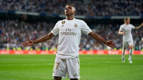 Từ chối Real, Haaland gửi lời tuyên chiến Mbappe - Benzema - Bóng Đá
