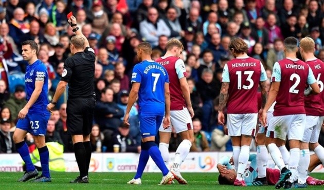 AC Milan tập luyện trước đại chiến - Bóng Đá