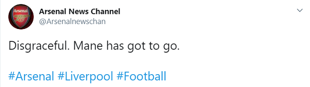 Liverpool v Arsenal: Sadio Mane ‘lucky’ to avoid straight red card early in match - Bóng Đá