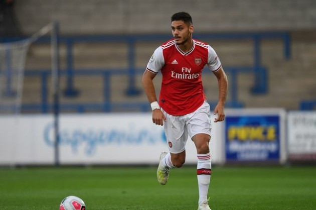 CĐV Arsenal muốn đưa Konstantinos Mavropanos trở lại - Bóng Đá