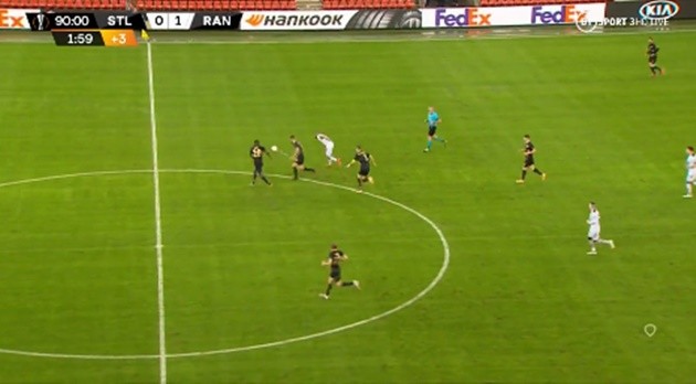 The Europa League record held by Rangers' Kemar Roofe after Standard Liege stunner - Bóng Đá