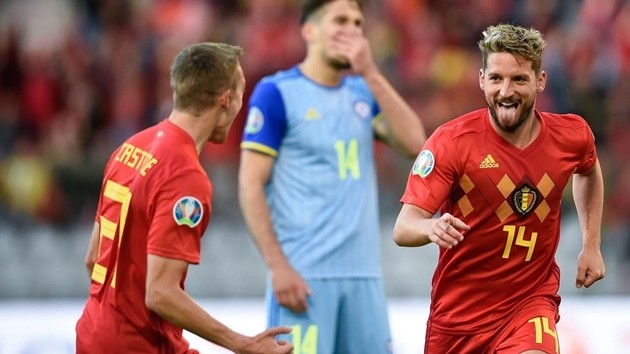 Đứng giữa tâm bão, dàn sao Arsenal đi tập mà mặt như 'đưa đám' - Bóng Đá