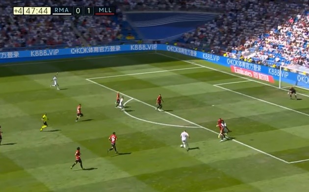 2 siêu phẩm định hình vị cứu tính Real Madrid - Bóng Đá