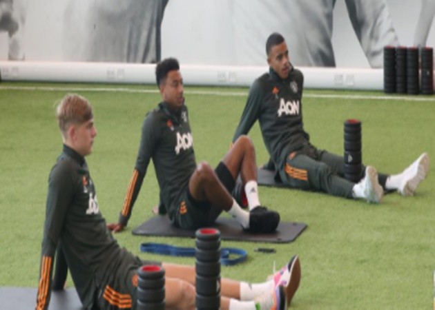 Ảnh sao MU tập gym - Bóng Đá