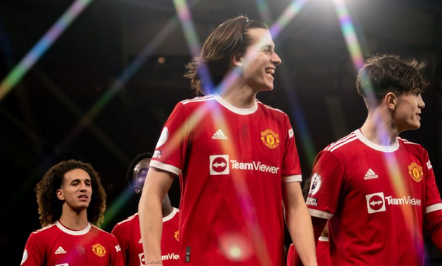 Nhiều sự nghiệp đã kết thúc ở Man Utd nhưng một số sắp bắt đầu  - Bóng Đá