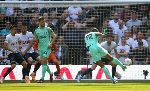 Khắc chế toàn tập, Tottenham thua sốc trong cuộc đua top 4 - Bóng Đá