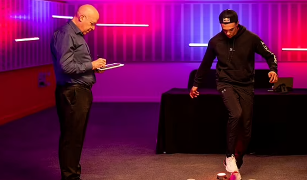 the Liverpool ace is the star of a new Red Bull documentary that captures him on a pioneering vision training regime - Bóng Đá