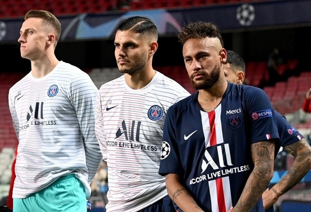 Carlos Tevez names seven Manchester United players in ultimate dream XI - Bóng Đá