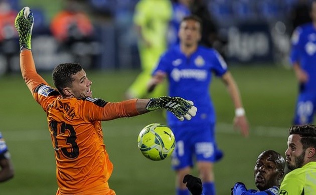 Chật vật trước nhược tiểu, ngôi đầu Atletico lung lay trước Barca - Bóng Đá