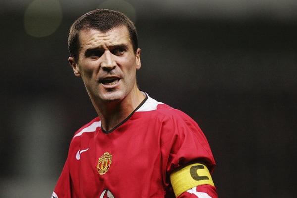 Đội hình kết hợp các huyền thoại 1999 và cầu thủ đương đại Man Utd - Bóng Đá