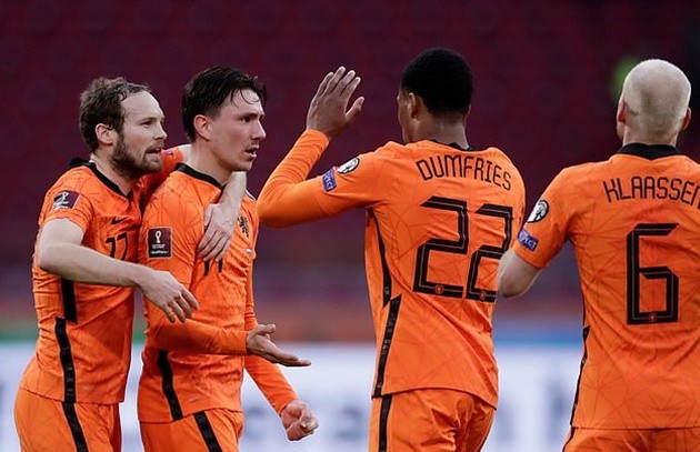 bài bình luận sau trận Hà Lan - Bóng Đá