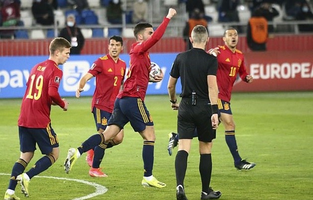 bài luận sau trận Tây Ban Nha - Bóng Đá