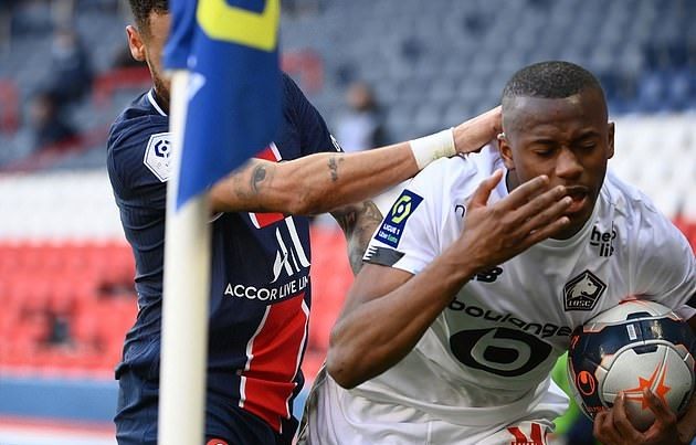 Neymar nhận thẻ đỏ, PSG thua Lillle, mất luôn ngôi đầu - Bóng Đá