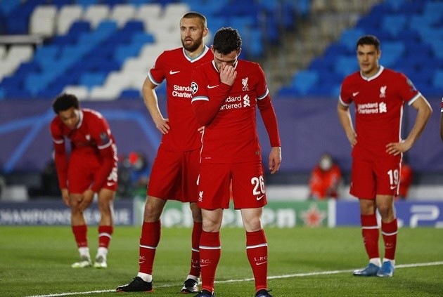Watch Trent Alexander-Arnold’s awful header allow Marco Asensio - Bóng Đá