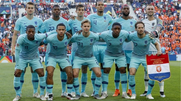 Top 10 ĐTQG đắt giá nhất - Bóng Đá