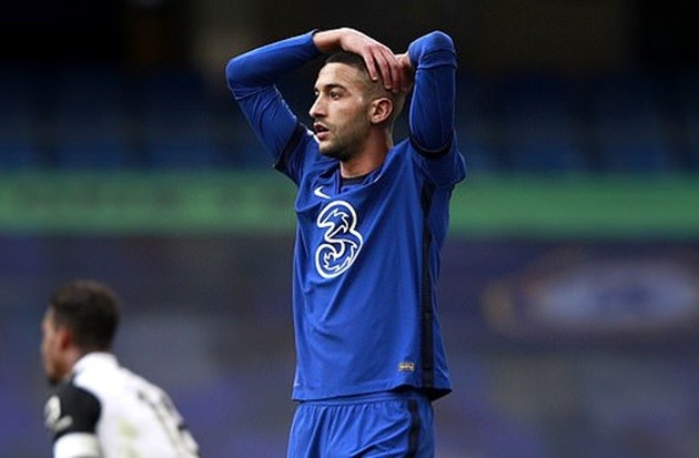 'Frustrated' Hakim Ziyech is being played OUT of position at No 10, claims Frank Leboeuf. - Bóng Đá