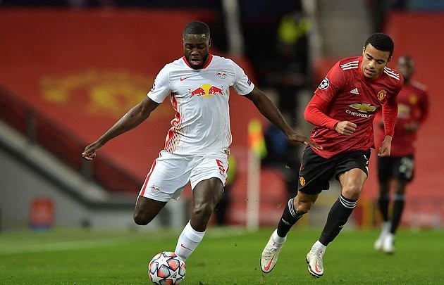 'I wanted to sign for them straight away!' Dayot Upamecano says he came close to signing for Man United  - Bóng Đá