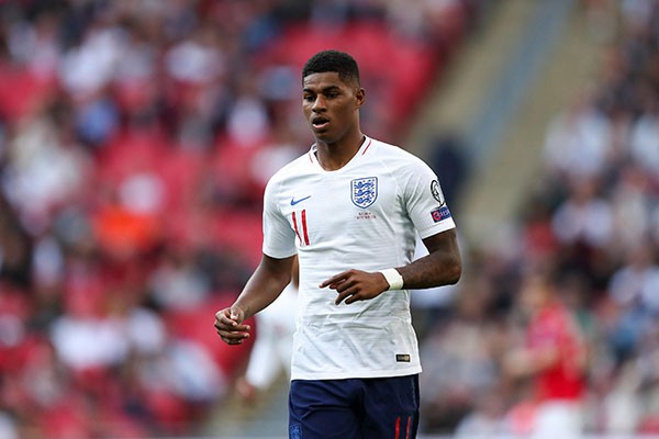 Mất 2 trụ cột hàng thủ, ĐT Anh sẽ đá đội hình nào đấu Đan Mạch? - Bóng Đá