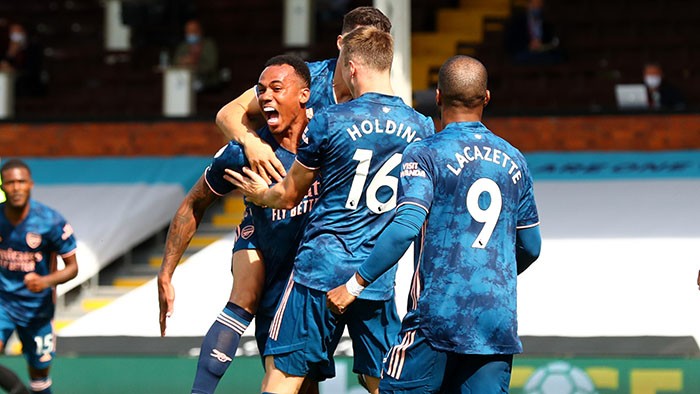 Arsenal’s Rob Holding and Gabriel can become one of the Premier League’s best centre-back pairings, says Tony Adams - Bóng Đá