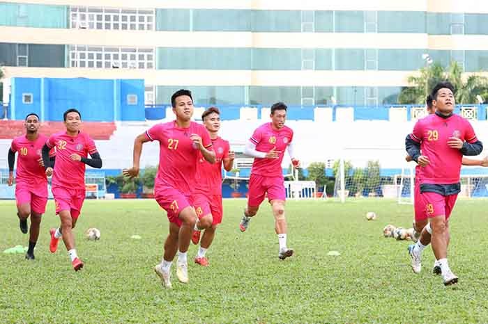 Các CLB V-League tích cực 