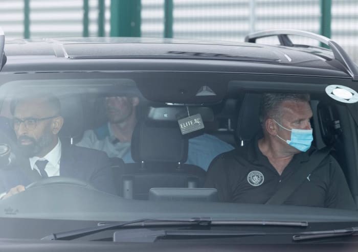 Bom tấn đắt kỷ lục có mặt ở Manchester, kiểm tra y tế hoàn tất - Bóng Đá