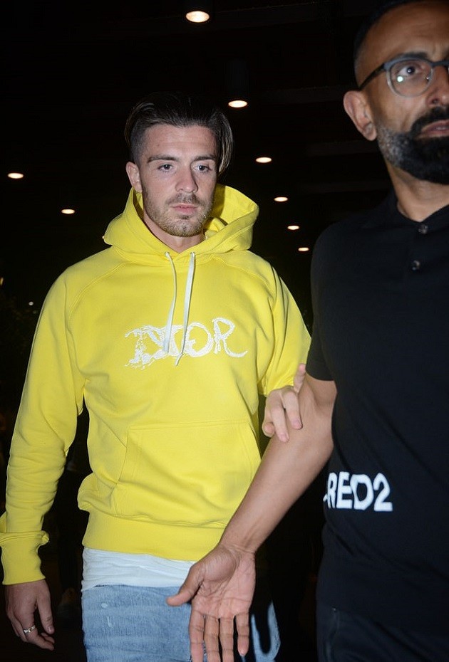 Jack Grealish celebrates his 26th birthday with girlfriend Sasha Attwood after she confirmed they are still with series of loved-up social media snaps - Bóng Đá