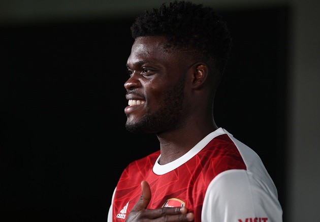 Master of all trades: 3 different midfield roles Partey can play plus line-ups - Bóng Đá