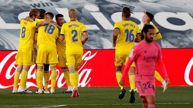 Real thua sốc Cadiz, Zidane có động thái cụ thể để chấn chỉnh học trò - Bóng Đá