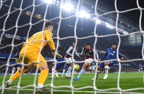 Mount khiến đồng đội ngỡ ngàng bằng tình huống dứt điểm thần sầu của mình - Bóng Đá