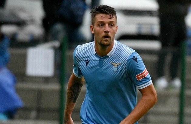 Pictures: Alex Telles in United kits and training gear - Bóng Đá