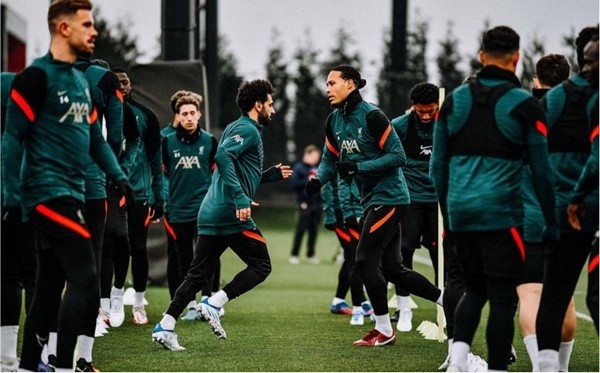 Cười té khói với loạt ảnh chế Man City thắng PSG - Bóng Đá