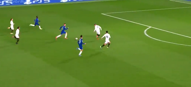 Timo Werner-N’Golo Kanté combination forces yet another Thibaut Courtois intervention - Bóng Đá