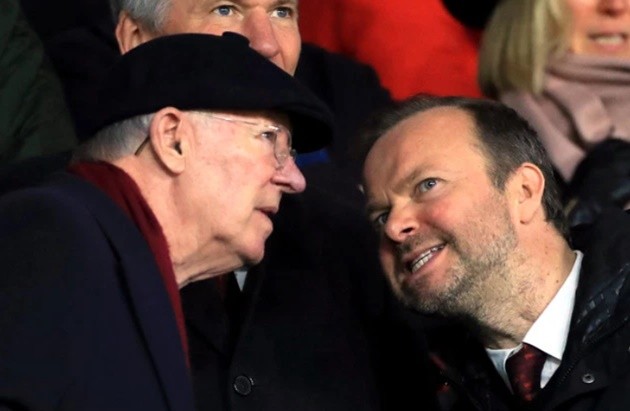 Ảnh cuộc trò chuyện Sir Alex - Woodward - Bóng Đá