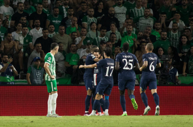 Màn trình diễn siêu đẳng của Messi - Bóng Đá