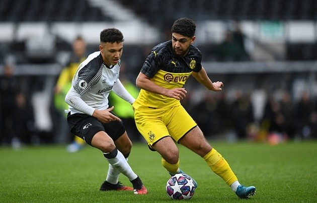 Reda Khadra là ai mà MU lại quan tâm? - Bóng Đá