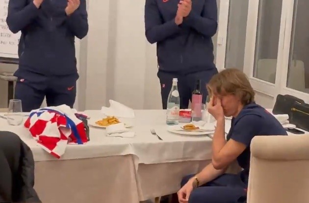 2 cầu thủ Solskjaer phải loại trong lần đụng độ Istanbul Basaksehir - Bóng Đá