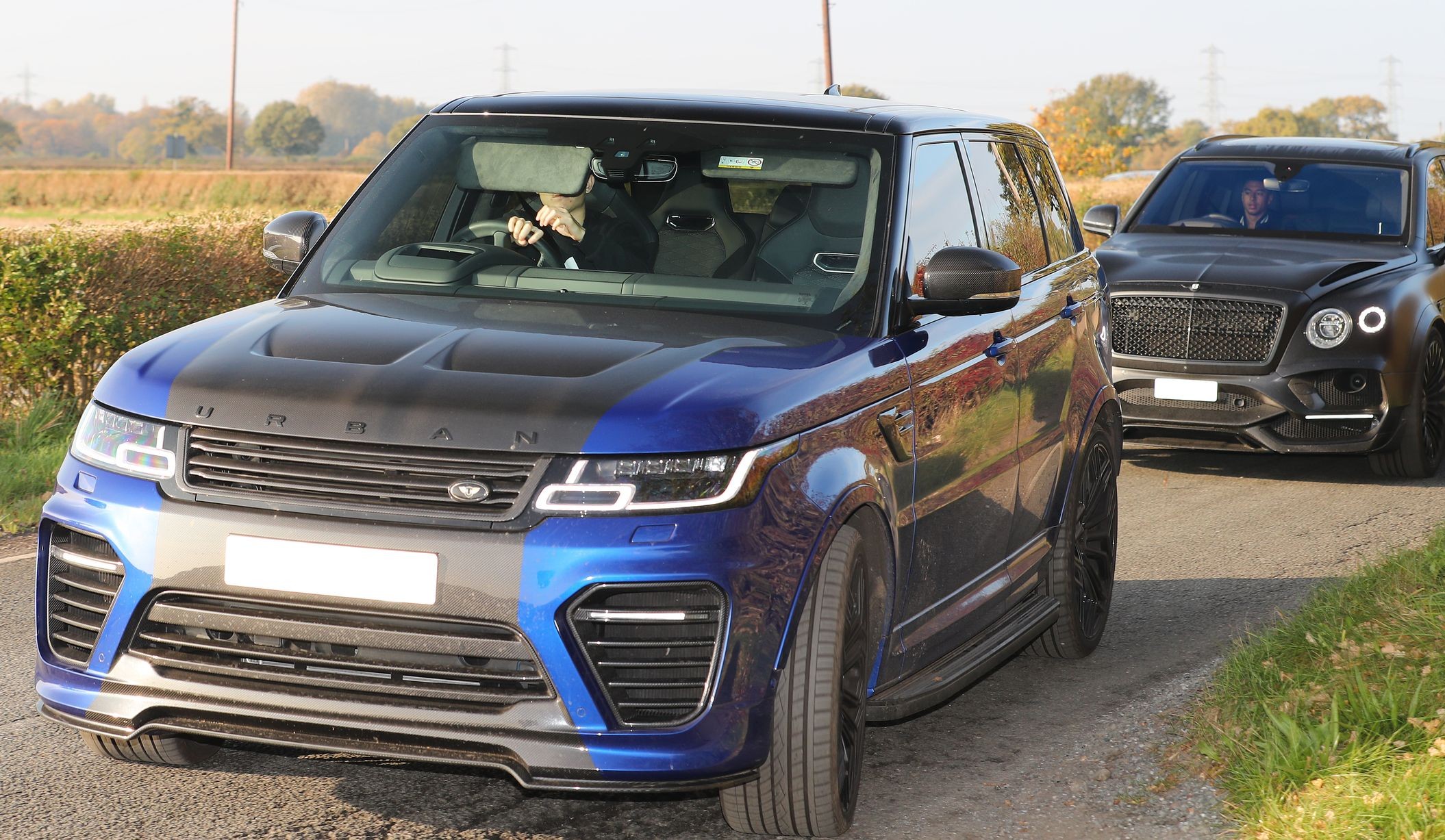 Manchester United players arrive for training after Chelsea win - Bóng Đá