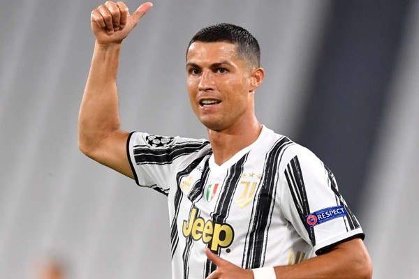 Nhìn Liverpool, Arsenal đã biết nên làm gì với Saliba - Bóng Đá