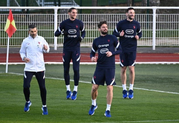 Vì sao Liverpool nhượng bộ Salah? - Bóng Đá