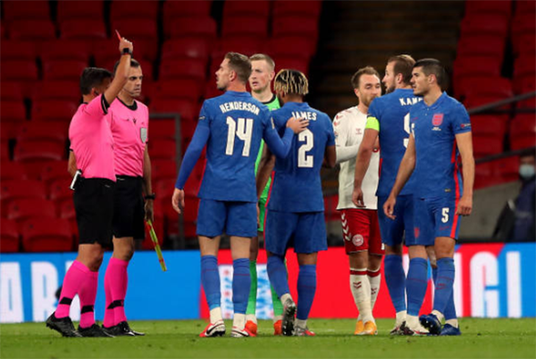 Reece James phá vỡ sự im lặng về chiếc thẻ đỏ sau trận thua Đan Mạch - Bóng Đá