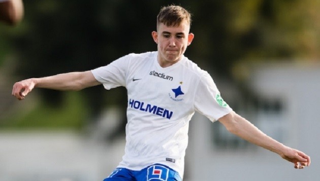 Man United face competition from Juventus for teenager Isak Bergmann Johannesson - report - Bóng Đá