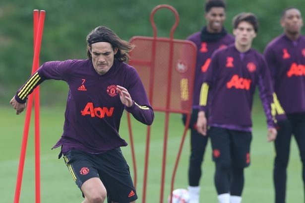 XONG! Solskjaer chốt hạ khả năng ra sân của Cavani, Maguire và Greenwood trận gặp Chelsea - Bóng Đá