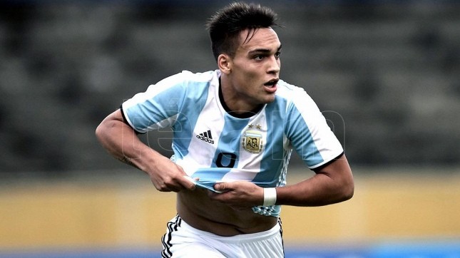 Lautaro Martinez Manchester United fans identify new striker target Ole Gunnar Solskjaer should sign in January - Bóng Đá