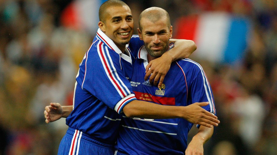 Huyền thoại Juvetus - David Trezeguet đến Việt Nam giao lưu trẻ em TP.HCM - Bóng Đá
