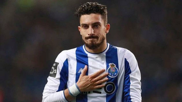 Porto rather let Telles go for free - Bóng Đá